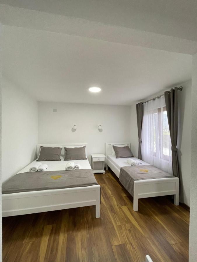 Hotel5E Plav Dış mekan fotoğraf